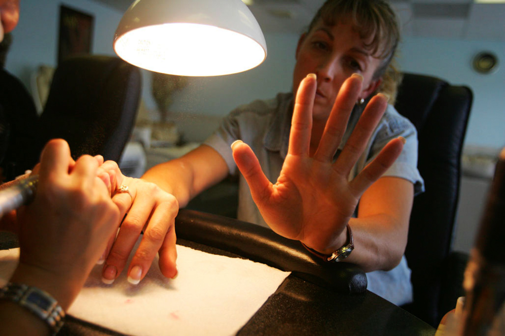 Laura Hill at Missouri netting nails done